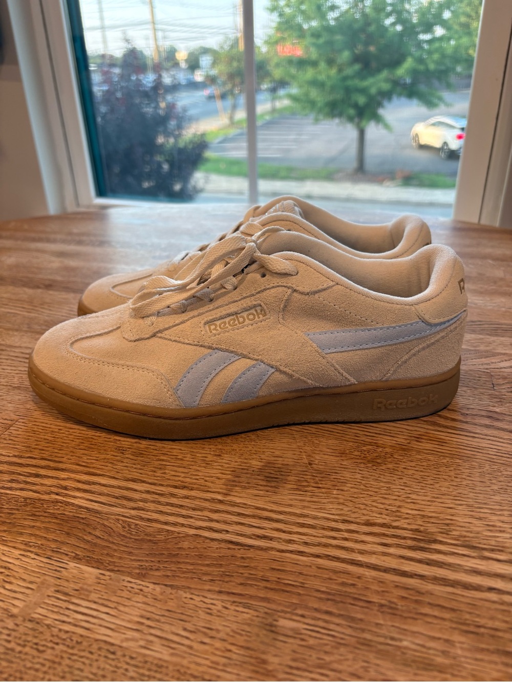 Reebok Forte Lounger Double-up Sneakers - Tan Suede - Women’s sz 8